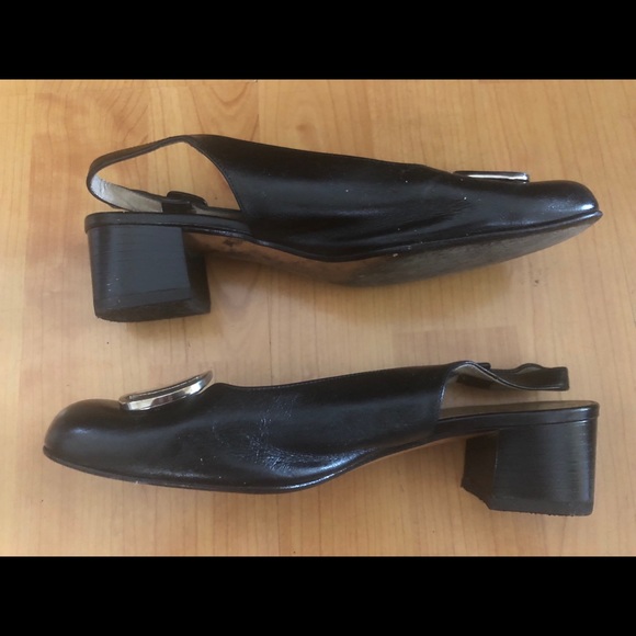 Salvatore Ferragamo Pumps - Picture 1 of 4